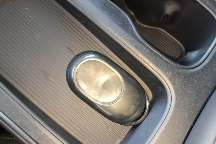 Used Nio ET5T 2023 75 kWh Touring Vehicle Key