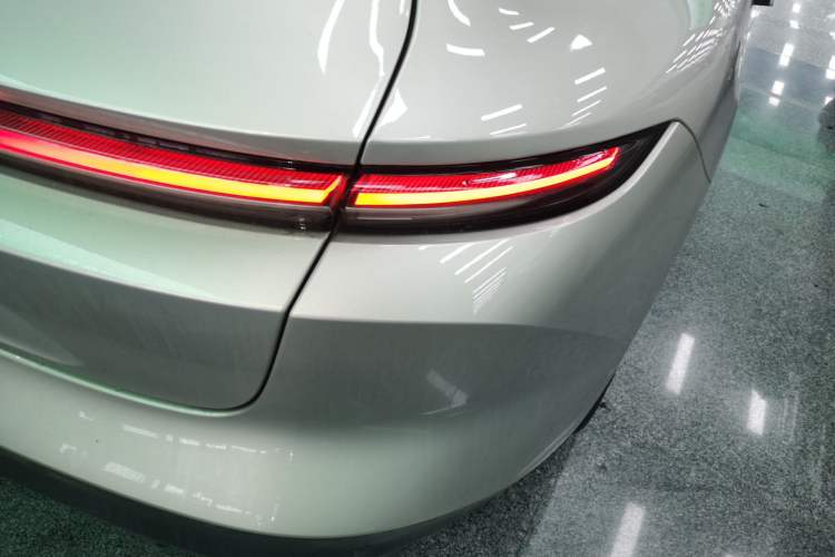 Used Nio ET5T 2023 75 kWh Touring Exterior 3