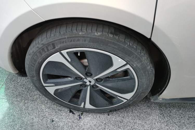 Used Nio ET5T 2023 75 kWh Touring Exterior 5