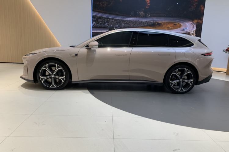 Used Nio ET5T 2023 75 kWh Touring Exterior 5