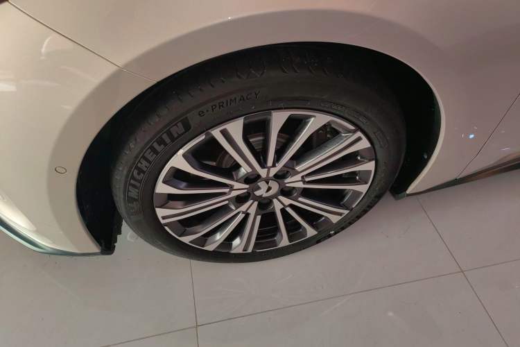 Used Nio ET5T 2023 75 kWh Touring Exterior 7