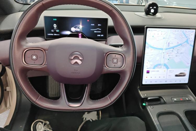 Used Nio ET5T 2023 75 kWh Touring Interior 1