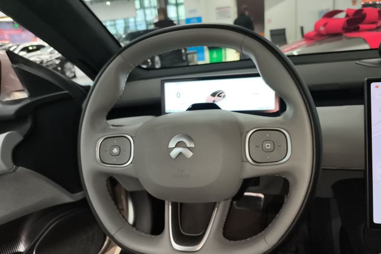 Used Nio ET5T 2023 75 kWh Touring Steering Wheel