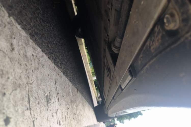 Used Nio ET5T 2023 75 kWh Touring Chassis Front Left