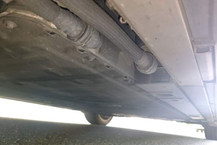 Used Nio ET5T 2023 75 kWh Touring Chassis Front Left