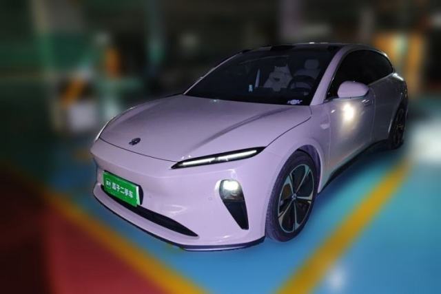 Used Nio ET5T 2023 75 kWh Touring