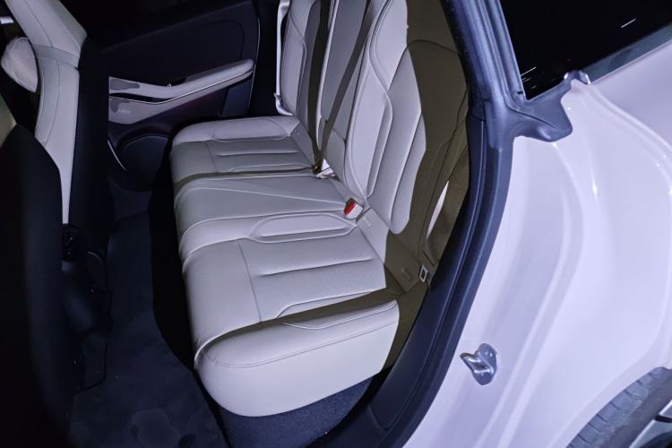 Used Nio ET5T 2023 75 kWh Touring Left Rear Seat