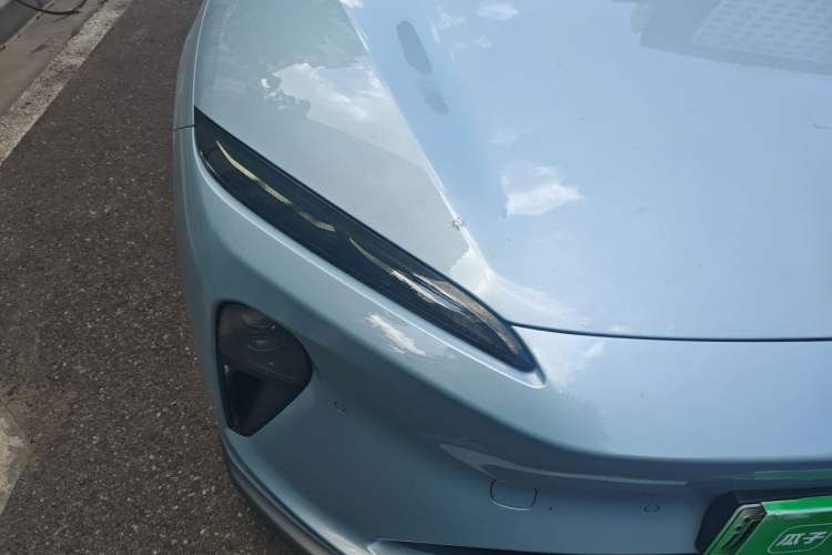 Used Nio ET5T 2023 75 kWh Touring Right Front Headlight