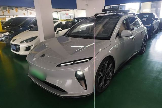Used Nio ET5T 2023 75 kWh Touring