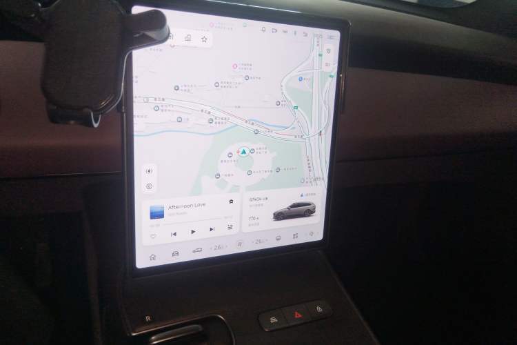 Used Nio ET5T 2023 75 kWh Touring Audio And AC Panel