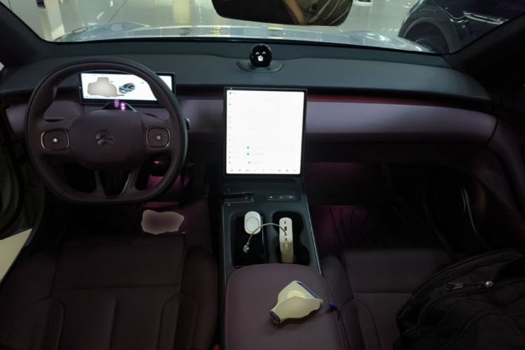 Used Nio ET5T 2023 75 kWh Touring Center Console