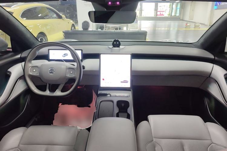 Used Nio ET5T 2023 75 kWh Touring Center Console