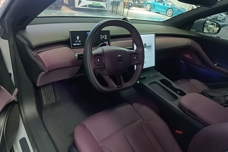 Used Nio ET5T 2023 75 kWh Touring Center Console