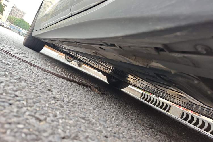 Used Nio ET5T 2023 75 kWh Touring Chassis Rear Left