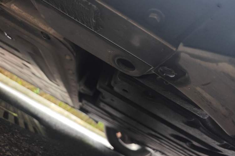Used Nio ET5T 2023 75 kWh Touring Chassis Rear Left