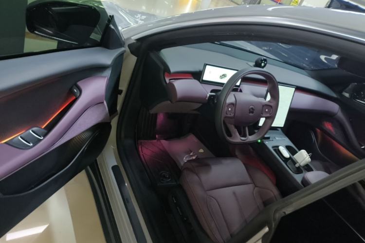 Used Nio ET5T 2023 75 kWh Touring Driver Seat