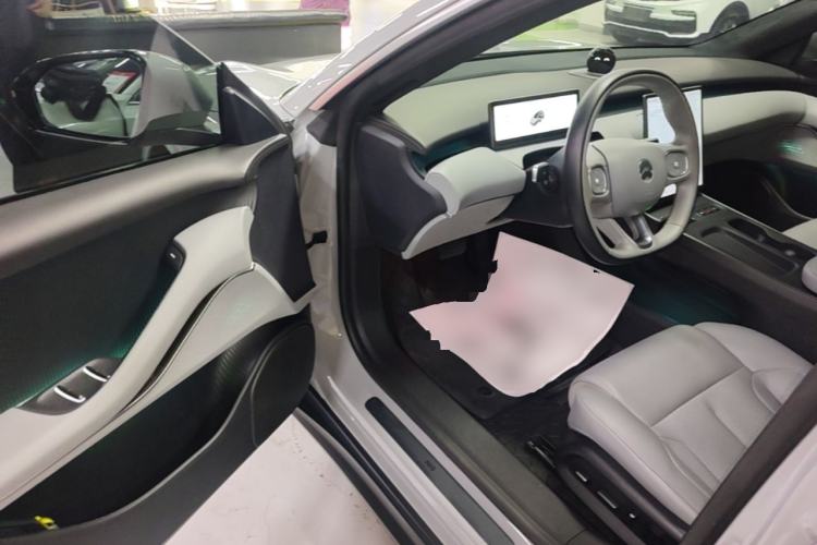 Used Nio ET5T 2023 75 kWh Touring Driver Seat