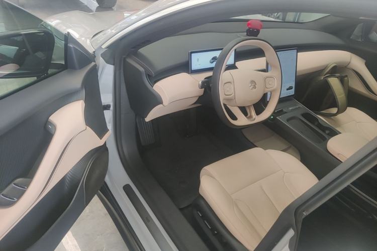Used Nio ET5T 2023 75 kWh Touring Driver Seat
