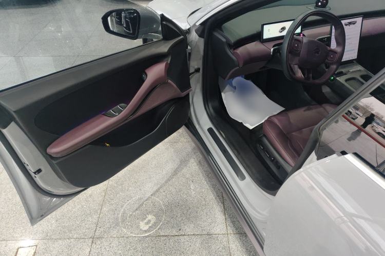 Used Nio ET5T 2023 75 kWh Touring Driver Seat
