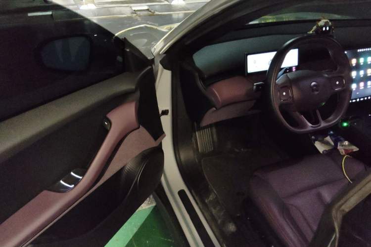 Used Nio ET5T 2023 75 kWh Touring Driver Seat
