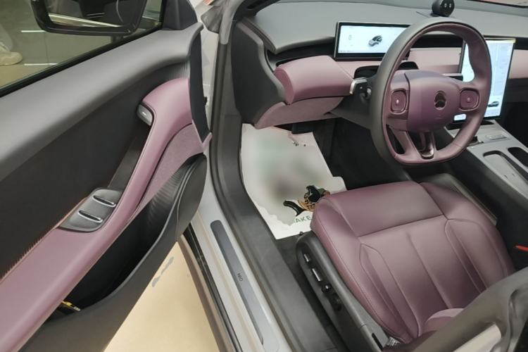 Used Nio ET5T 2023 75 kWh Touring Driver Seat