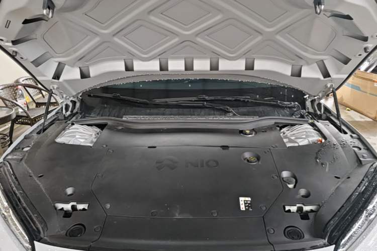 Used Nio ET5T 2023 75 kWh Touring Engine Bay