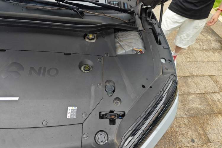 Used Nio ET5T 2023 75 kWh Touring Engine Bay Left