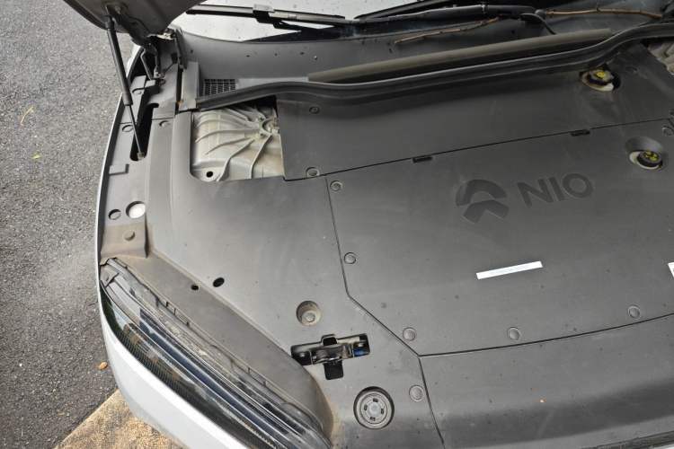 Used Nio ET5T 2023 75 kWh Touring Engine Bay Right