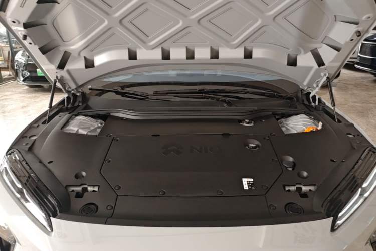 Used Nio ET5T 2023 75 kWh Touring Engine Bay