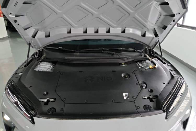 Used Nio ET5T 2023 75 kWh Touring Engine Bay