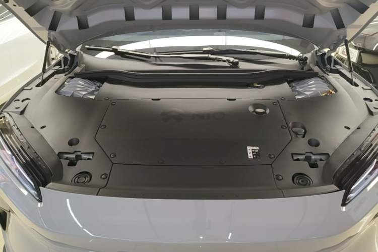 Used Nio ET5T 2023 75 kWh Touring Engine Bay