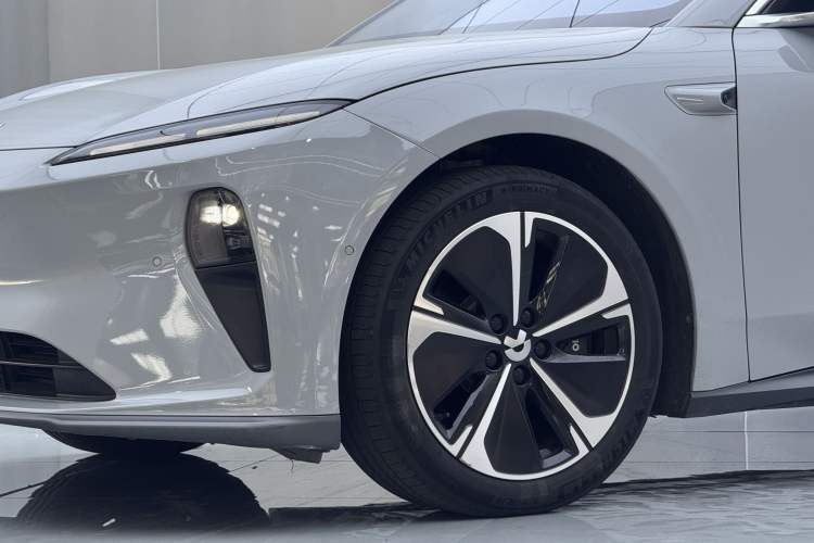 Used Nio ET5T 2023 75 kWh Touring Exterior 3
