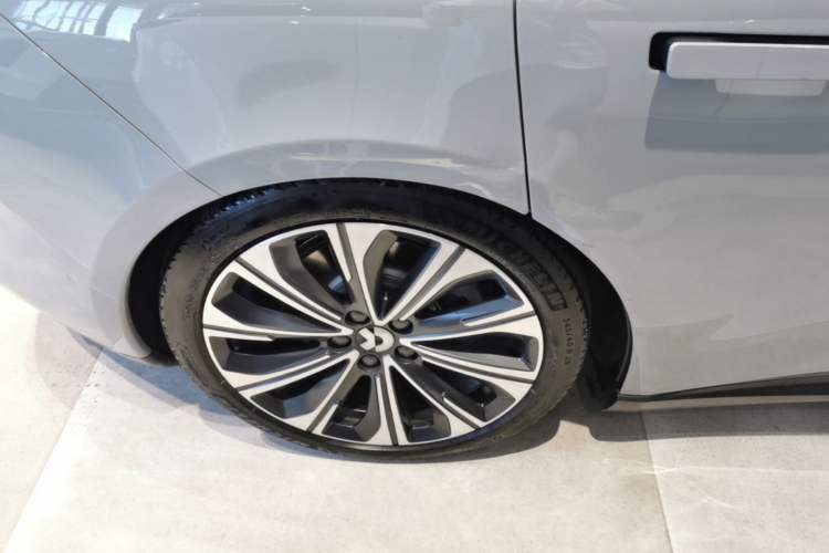 Used Nio ET5T 2023 75 kWh Touring Exterior 3