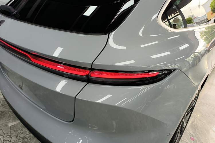 Used Nio ET5T 2023 75 kWh Touring Exterior 3
