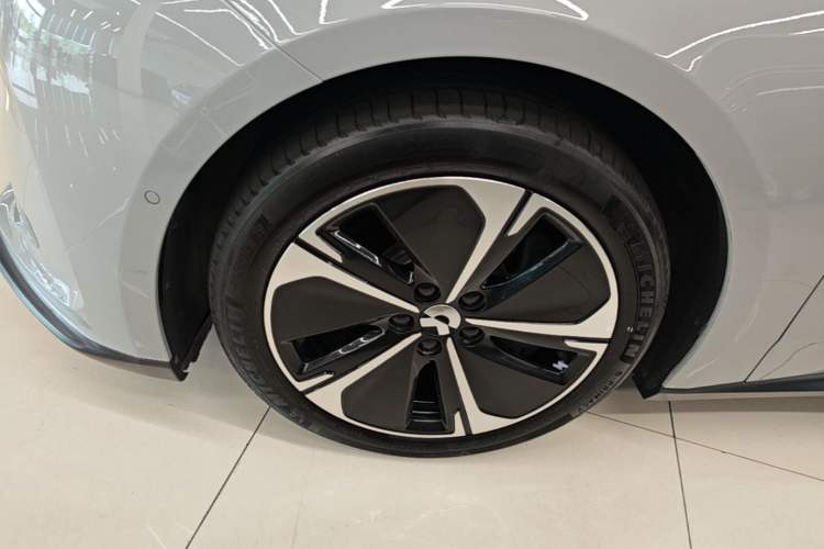 Used Nio ET5T 2023 75 kWh Touring Exterior 4