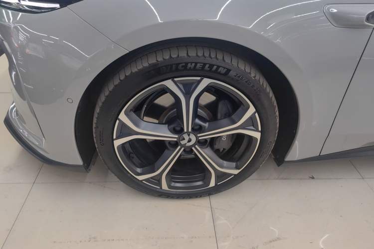 Used Nio ET5T 2023 75 kWh Touring Exterior 4