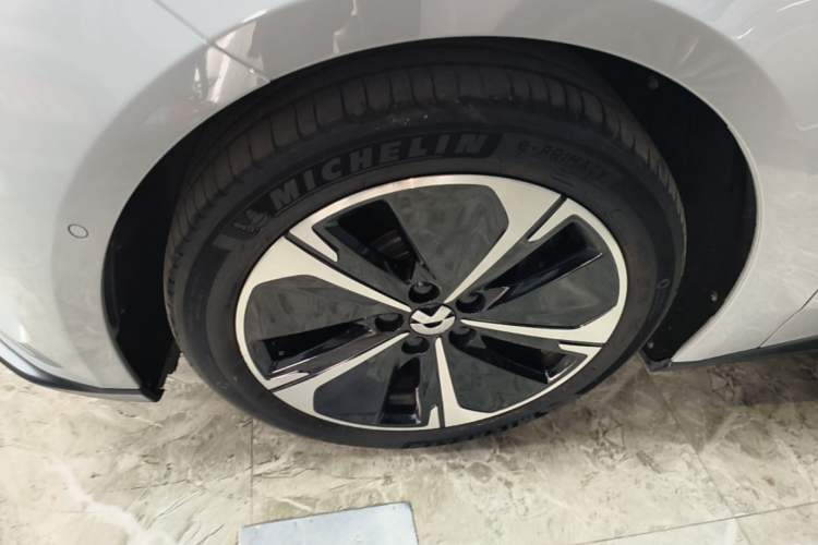 Used Nio ET5T 2023 75 kWh Touring Exterior 4