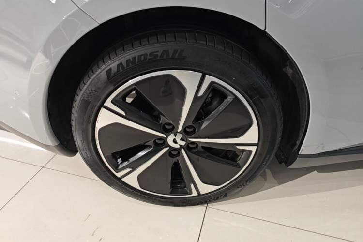 Used Nio ET5T 2023 75 kWh Touring Exterior 5