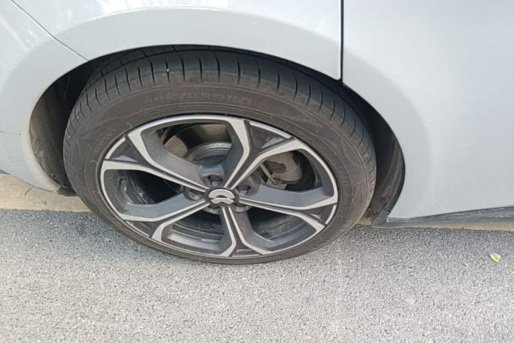 Used Nio ET5T 2023 75 kWh Touring Exterior 5