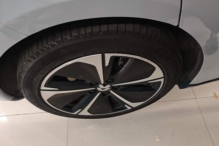 Used Nio ET5T 2023 75 kWh Touring Exterior 5