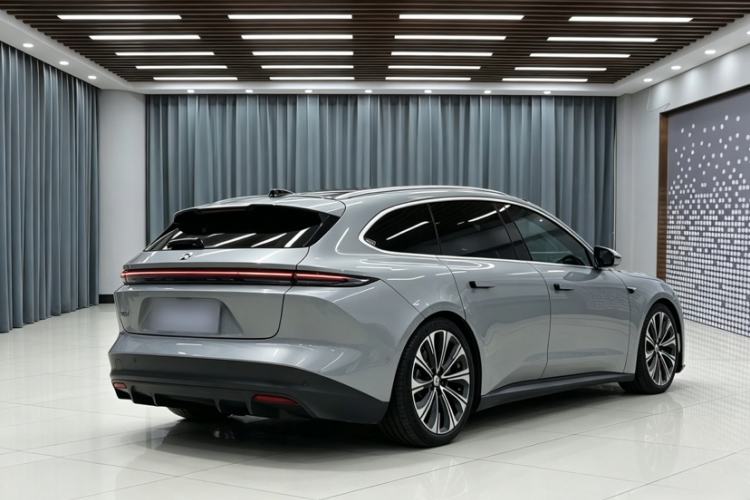 Used Nio ET5T 2023 75 kWh Touring Exterior 7