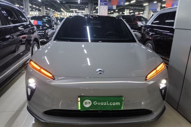 Used Nio ET5T 2023 75 kWh Touring Front
