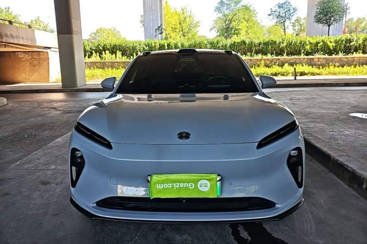 Used Nio ET5T 2023 75 kWh Touring Front