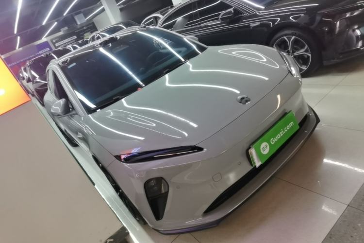 Used Nio ET5T 2023 75 kWh Touring Front Right 45 Deg