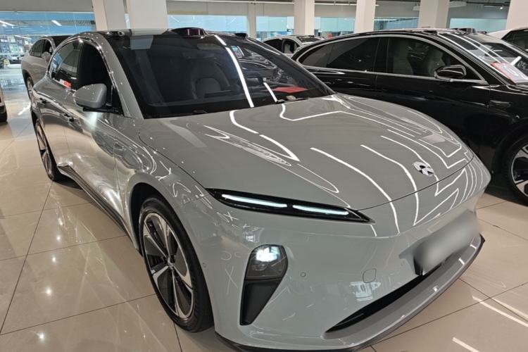 Used Nio ET5T 2023 75 kWh Touring Front Right 45 Deg