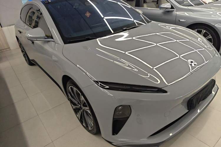 Used Nio ET5T 2023 75 kWh Touring Front Right 45 Deg