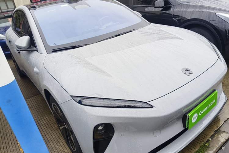 Used Nio ET5T 2023 75 kWh Touring Front Right 45 Deg