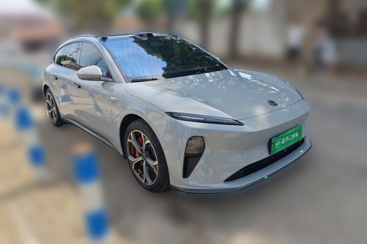 Used Nio ET5T 2023 75 kWh Touring Front Right 45 Deg