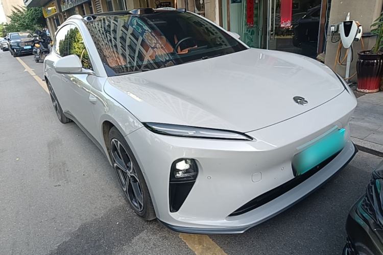 Used Nio ET5T 2023 75 kWh Touring Front Right 45 Deg
