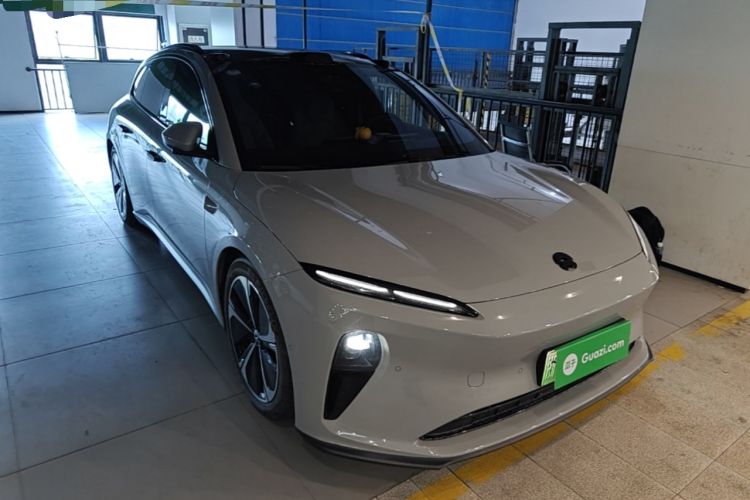 Used Nio ET5T 2023 75 kWh Touring Front Right 45 Deg
